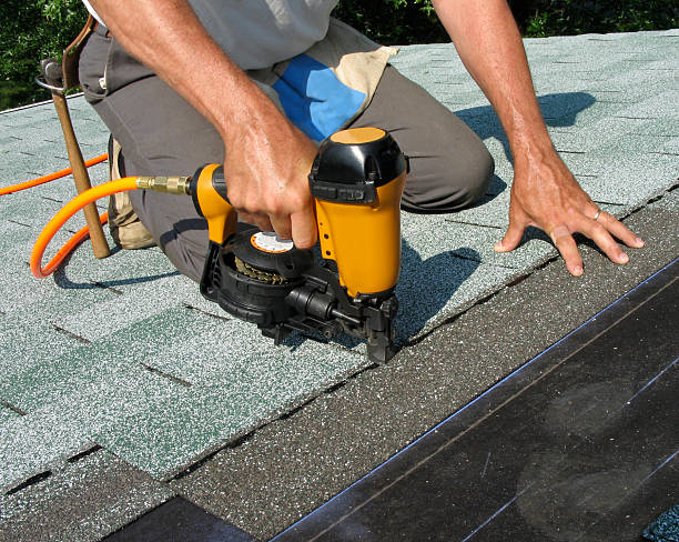 Best Commercial Roofing Services  in Brillion, WI